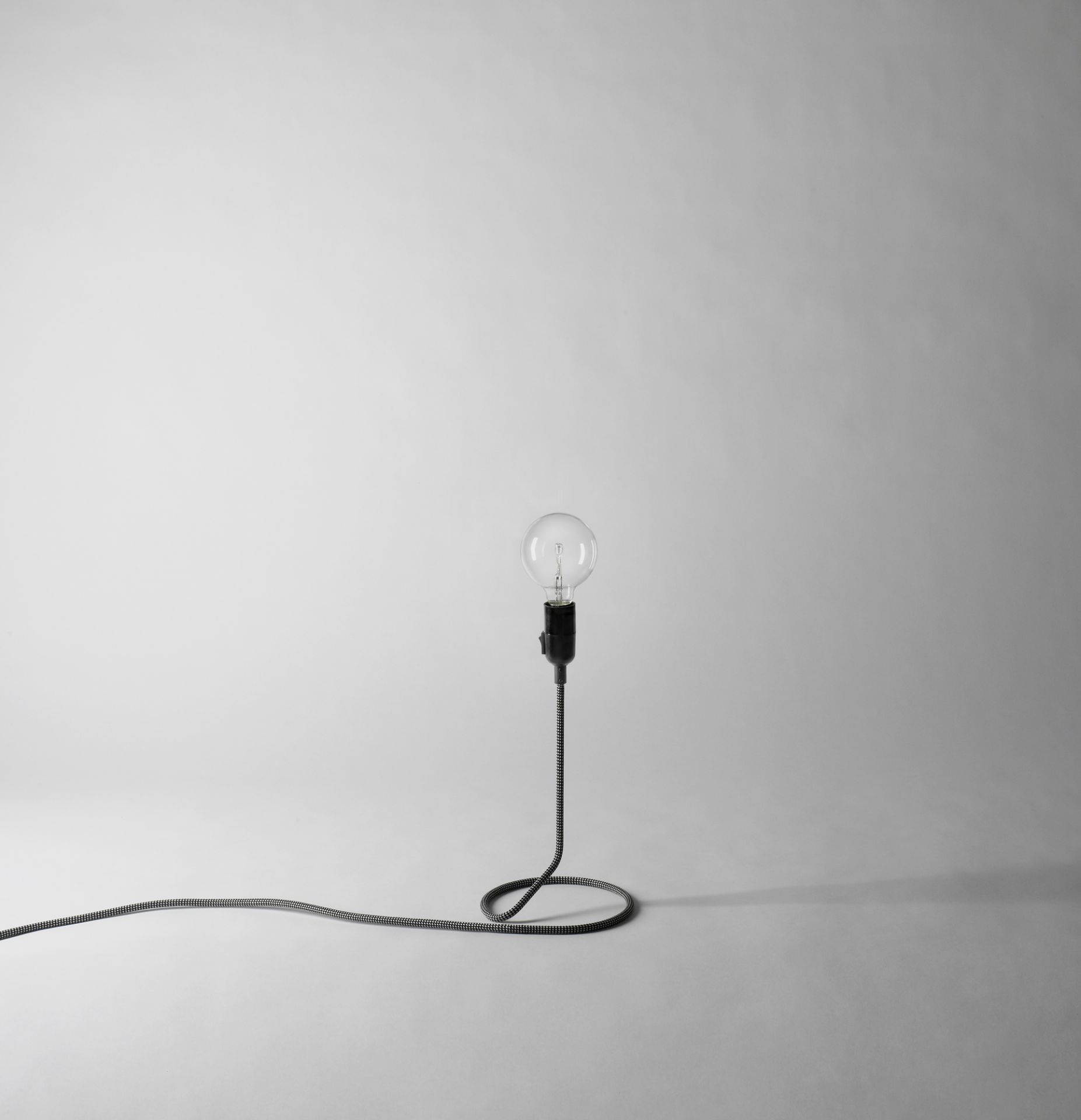 フロアスタンド DESIGN HOUSE STOCKHOLM CORD LAMP mini Cord Lamp Leuchte Design House Stockholm H 130 cm | Maxi Lamp: H
